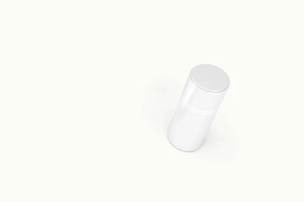 以白色背景为背景的化妆品模版 化妆品用塑料容器 美容品在白色背景上分离 3D渲染 — 图库照片