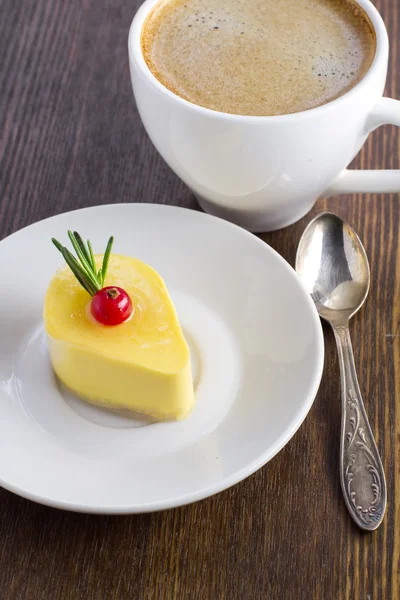 Ciasto pyszne mango mini — Zdjęcie stockowe
