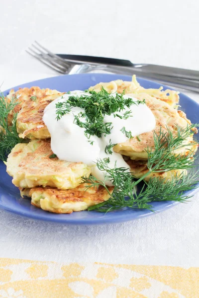 Buñuelos de calabacín fritos — Foto de Stock