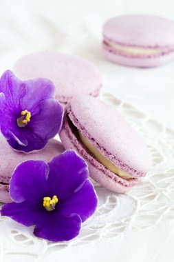 Menekşe acıbadem kurabiyesi 