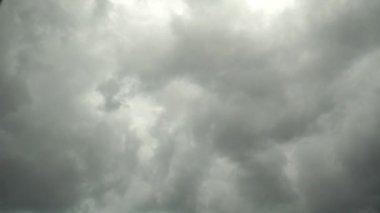 zaman atlamalı fırtına bulutları hızlı hareket