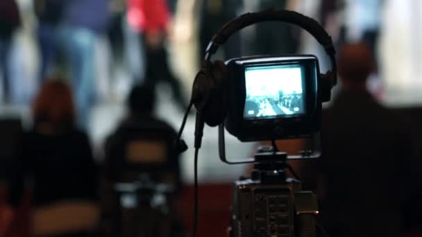 Blur dancer and orchestra on the stage with director. — Stock Video