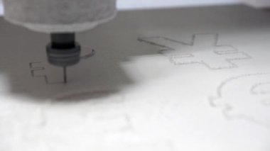 Freze kesme makinesi plotter kesim plastik para birimi Rublesi ayetlerine yapar.