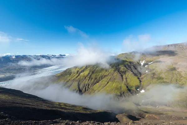 Scenic view of colorful Icelandic glacial landscape. — Stock Photo, Image