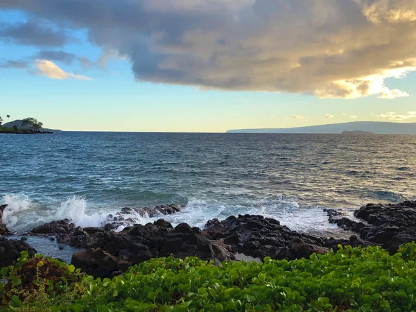 Solnedgång Över Vattnet Maui Hawaii — Stockfoto