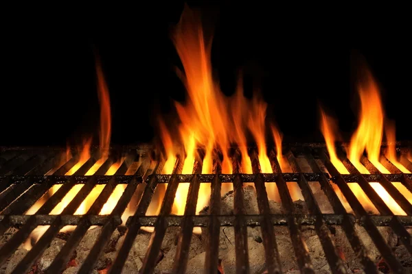 Parrilla Carbón Encendida Vacía Con Llamas Fuego Aislada Fondo Negro — Foto de Stock