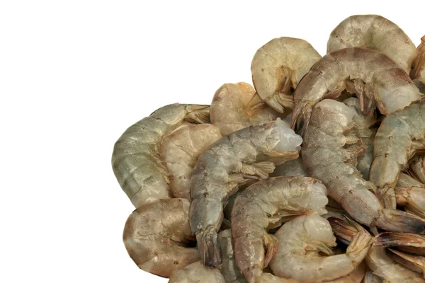 Tas de crevettes roi cru isolé sur fond blanc — Photo