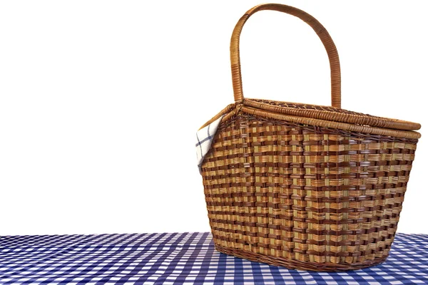 Covered Picnic Basket On The Blue Checkered Tablecloth White Iso — Stock Photo, Image