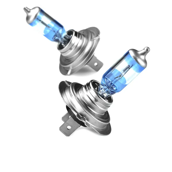 Две H7 высокой мощности автомобиль голову лампочки белые изолированные — стоковое фото