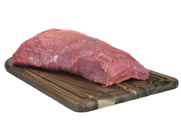 Carne de solomillo de res cruda cortada aislada sobre fondo blanco —  Fotos de Stock