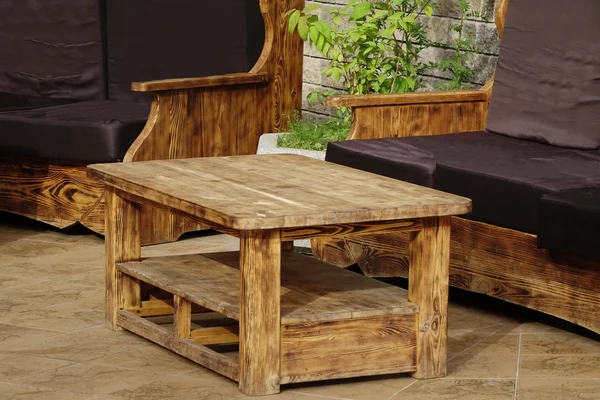 Solid Natural Wood Outdoor Handmade Table And Couc — Stock Photo, Image