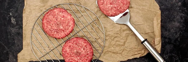 Patties Carne Moída Para Grelhar Assar Raw Minced Steak Burgers — Fotografia de Stock