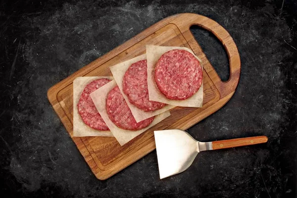 Fresh Raw Minced Homemade Grill Beef Steak Burgers Costeletas Cruas — Fotografia de Stock