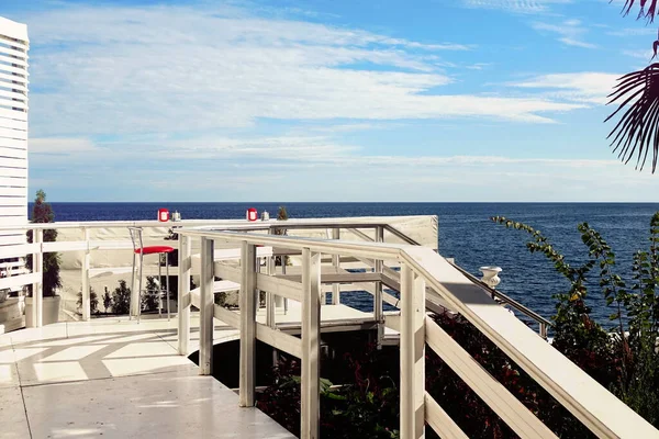 Hotel Lub Prywatny Dom Lub Apartament Taras Widokiem Morze Beach — Zdjęcie stockowe