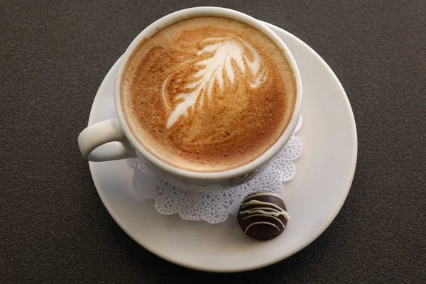 White Coffee Cup Closeup Black Table Top View Closeup — Stock Photo, Image