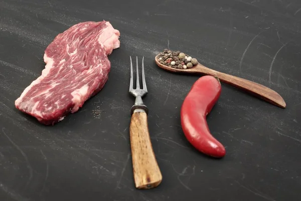 Skirt Steak Або Machete Steak Сайті Black Background Raw Beef — стокове фото