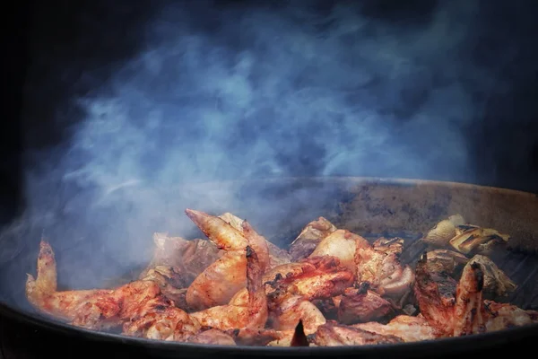 Carne Mista Barbecue Caldo Grill Carbone Pollo Piccante Carne Manzo — Foto Stock