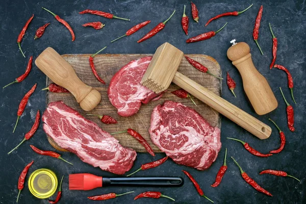 Beef Steaks Bbq Grilling Overhead View Marbled Raw Loin Beef — Stock Photo, Image