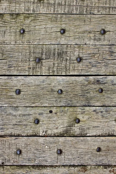 Viejas tablas de madera con clavos — Foto de Stock