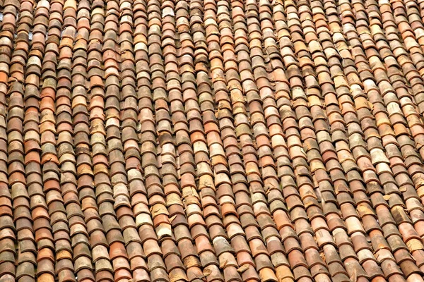 Oude tegel dak Close-up — Stockfoto
