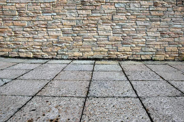 Home Exterior With Stone Wall and Floor — Stock Photo, Image