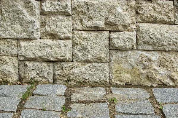 Grijze Geruit patroon stenen muur — Stockfoto