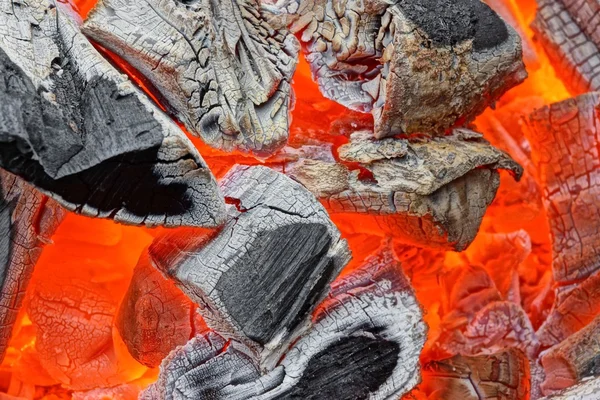 Heiße Kohlen — Stockfoto