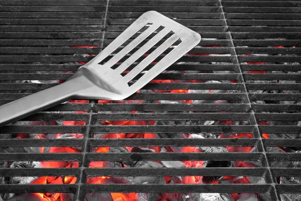 Spatula on the Hot Grill — Stock Photo, Image