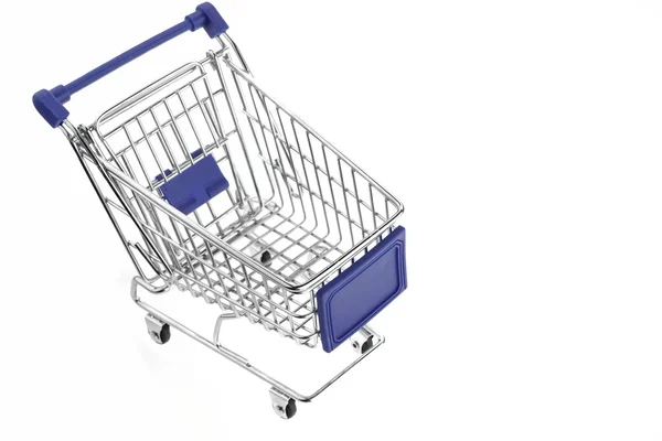 Modré nákupní vozík izolovaných na bílém — Stock fotografie
