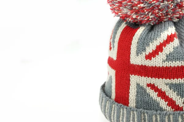 Sombrero de lana de punto con bandera Union Jack aislada en blanco — Foto de Stock