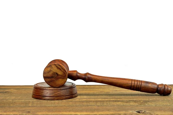 Judges Wood Desk With Gavel On The Sound Board Isolated — Stock Photo, Image