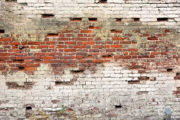 Broken Old Bricklaying From Red White Bricks And Damaged Plaster — Stock Photo, Image