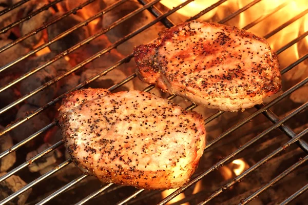 Pork Loin Pepper Steaks On The Hot BBQ Flaming Grill — Stock Photo, Image