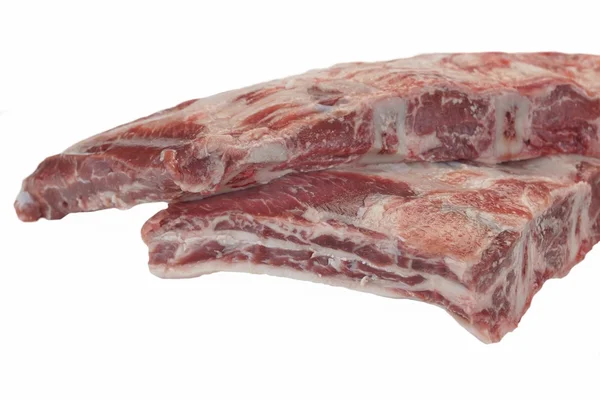 Carne de vaca. Preto cru Angus Marbled costelas de carne de bovino isolado — Fotografia de Stock