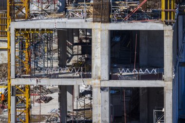Yeni binaların inşaatı