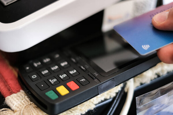 Contactless purchase payment with credit card machine terminal,cashless pay