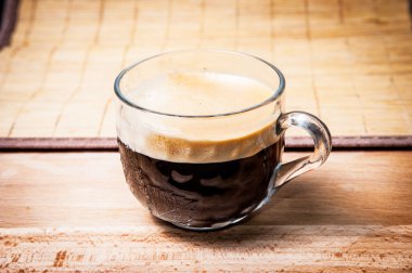 Fincan kahve yan görünüm