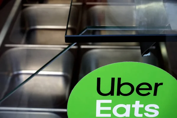 Bukurešť Rumunsko Října 2020 Uber Eats Food Delivery Sticker Seen — Stock fotografie