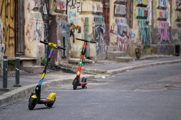 Boekarest Roemenië Mei 2021 Splash Lime Huur Uber Elektrische Scooters — Stockfoto