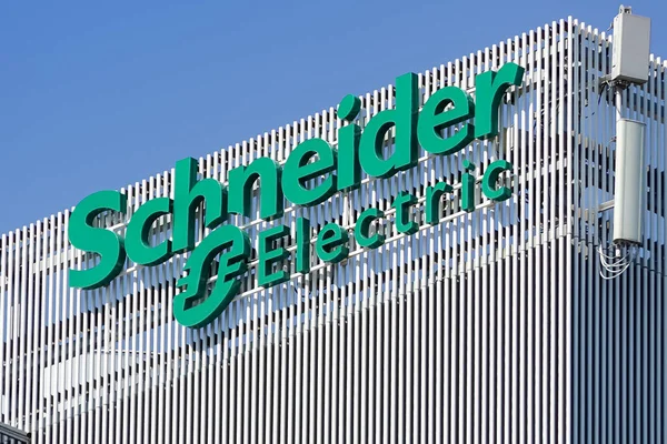 Bucharest Romania August 2021 Logo Schneider Electric Global Specialist Energy — Stock Photo, Image