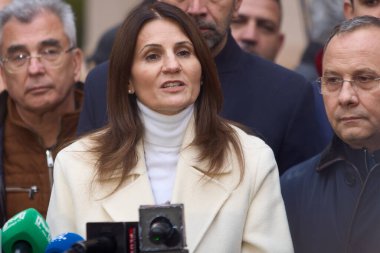 Bucharest, Romania. 14th Nov, 2025: Journalist Anca Alexandrescu speaks after submitting his candidacy for general mayor of Bucharest, at the Election Bureau of the Bucharest Municipality Constituency. Anca Alexandrescu is a Romanian journalist and p