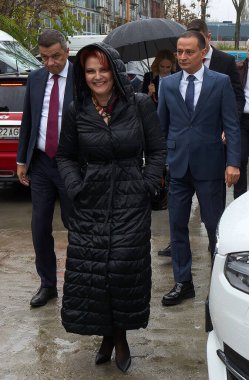 Bucharest, Romania. 19th Nov, 2025: Lia Olguta Vasilescu (C), mayor of Craiova, Sorin Grindeanu (L), president of the Social Democratic Party (PSD), and Daniel Baluta (R), mayor of Sector 4, arrive at the launch of the candidacy of Baluta for general
