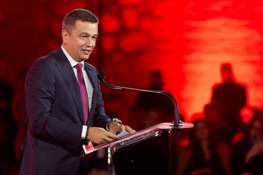 Bucharest, Romania. 19th Nov, 2025: Sorin Grindeanu, president of the Social Democratic Party (PSD), speaks during the launch of the candidacy of Daniel Baluta, mayor of Sector 4, for general mayor of Bucharest.
