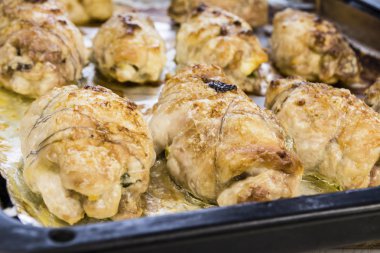 Sebze ile doldurulmuş tavuk fileto