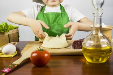 Çocuk hamur mayaları hazırlanıyor