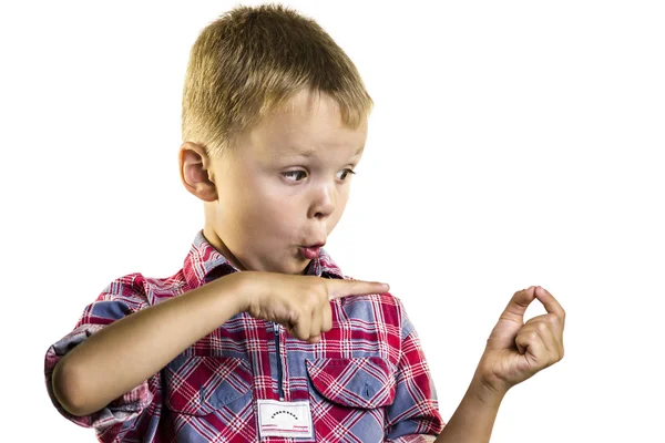 Ragazzo mostra un dito su una mano — Foto Stock