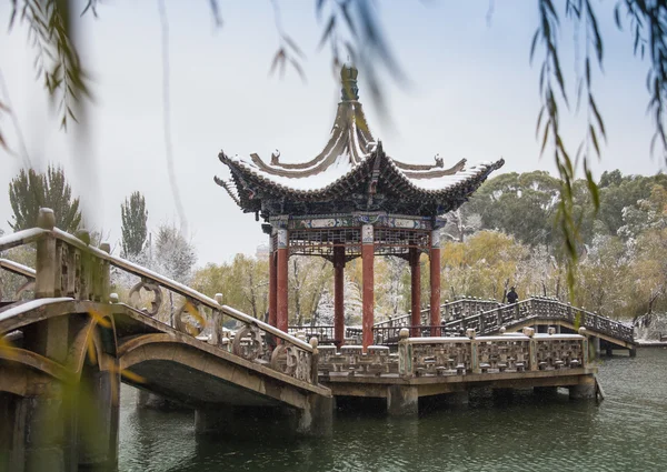 Shady bower on the west lake in hangzhou,China — Stock Photo, Image