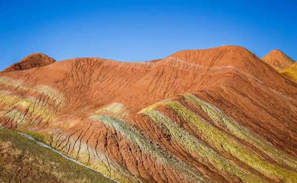 Blick von rotem Felsen, China, Regenbogenbergen — Stockfoto