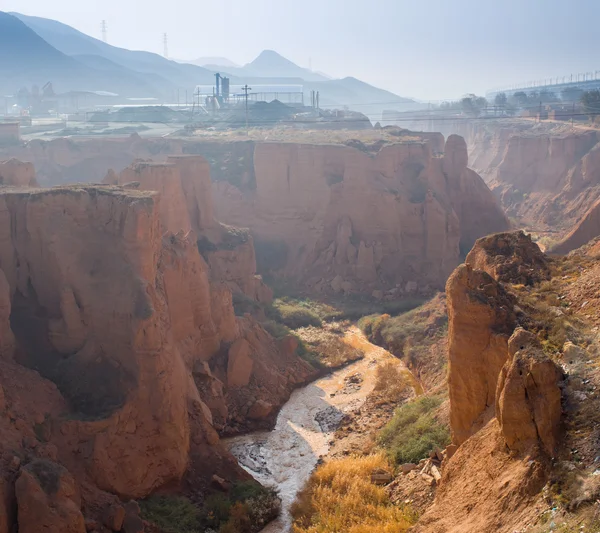 Vues depuis Red Rock, Chine, Montagnes arc-en-ciel — Photo