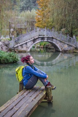 Taş köprü Yunnan etnik azınlık Köyü kemer